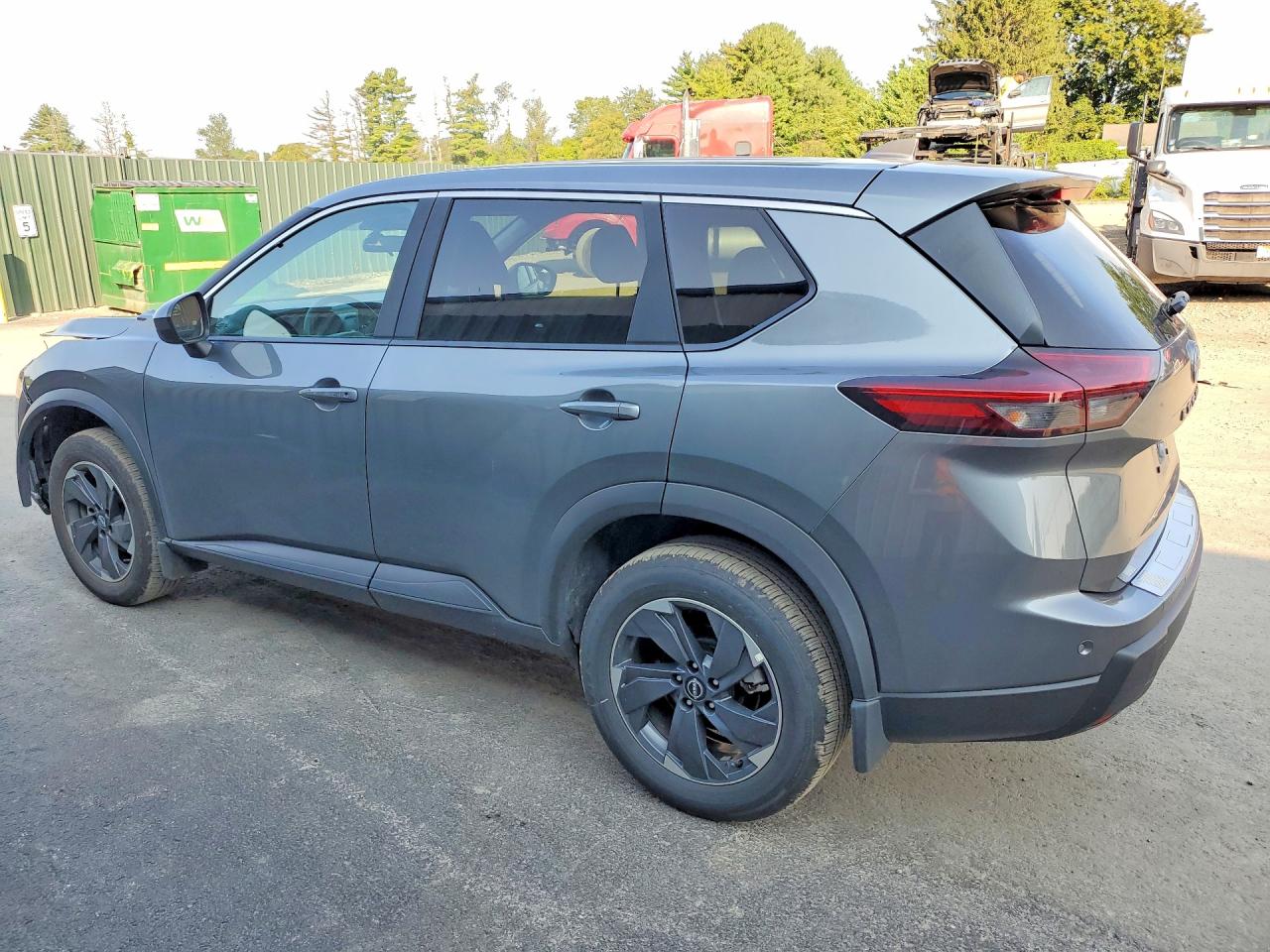 2026 NISSAN ROGUE SV — снимка 2
