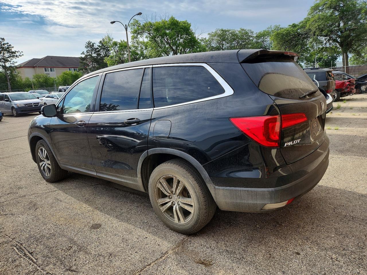 2016 HONDA PILOT EXL — снимка 2
