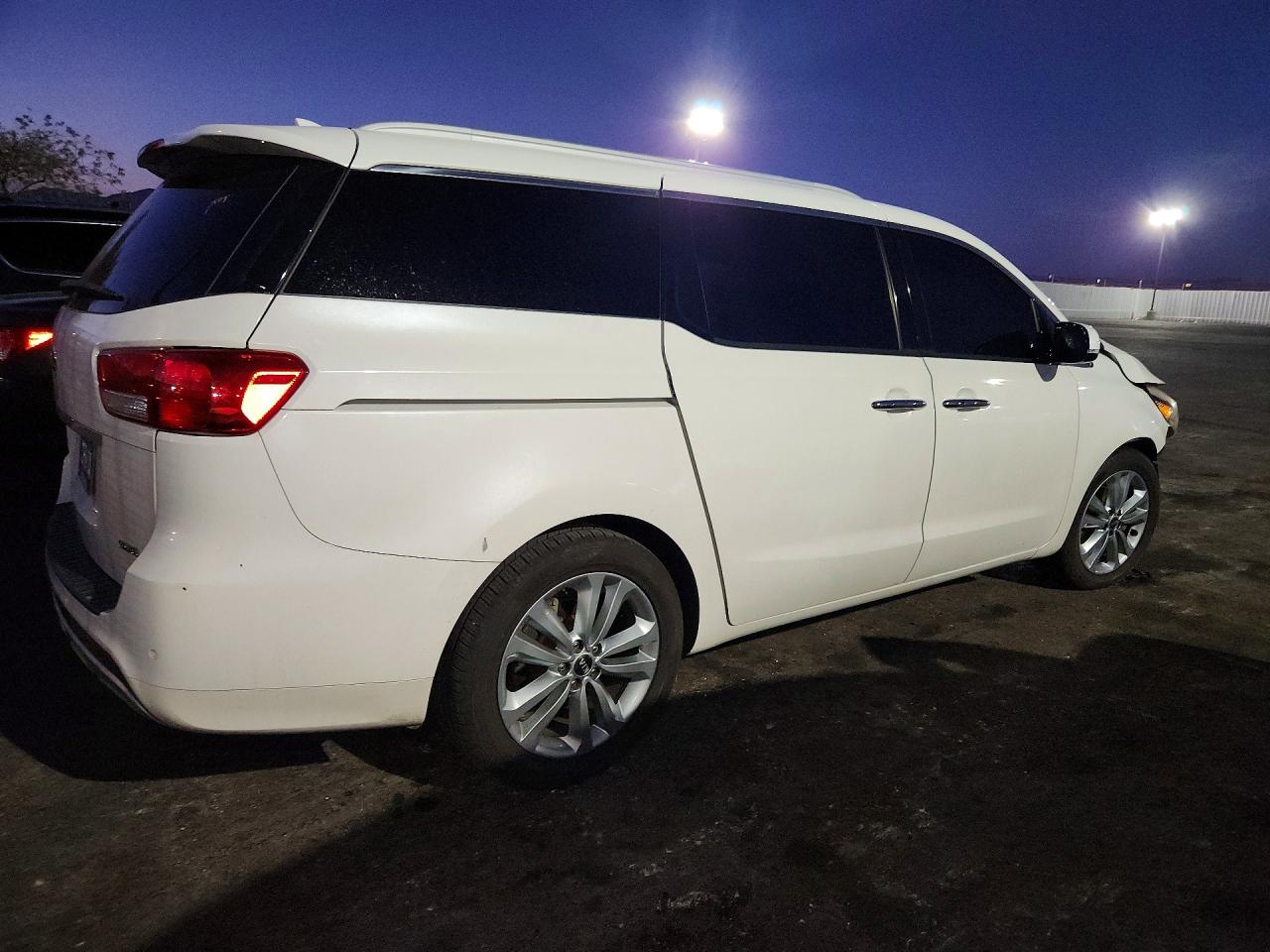 2015 KIA SEDONA SXL — снимка 3