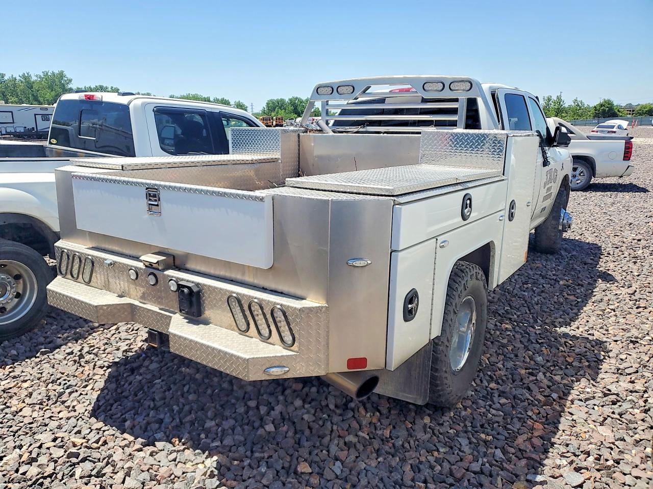 2021 RAM 3500 TRADESMAN — снимка 3