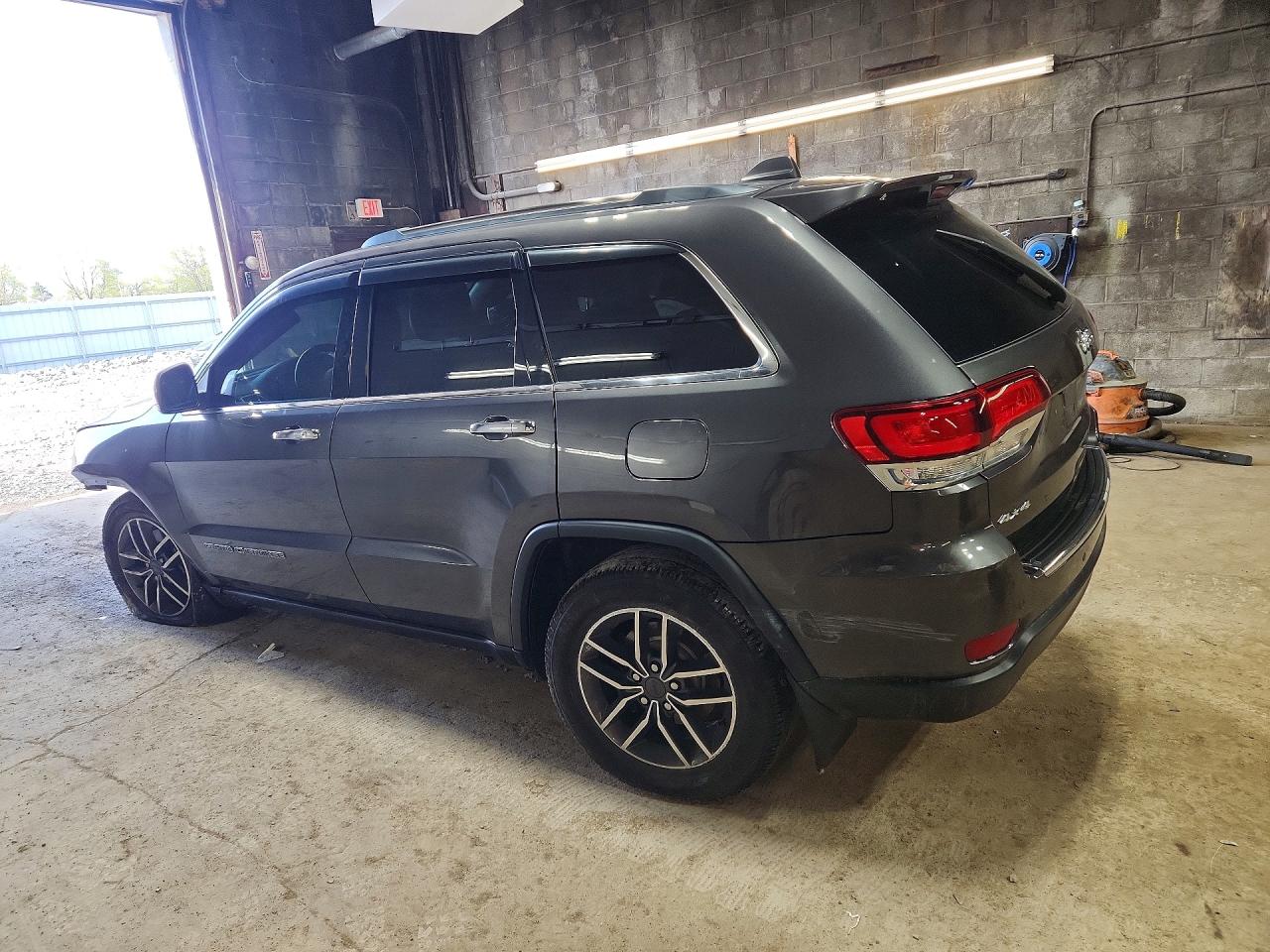 2020 JEEP GRAND CHEROKEE LIMITED — снимка 2