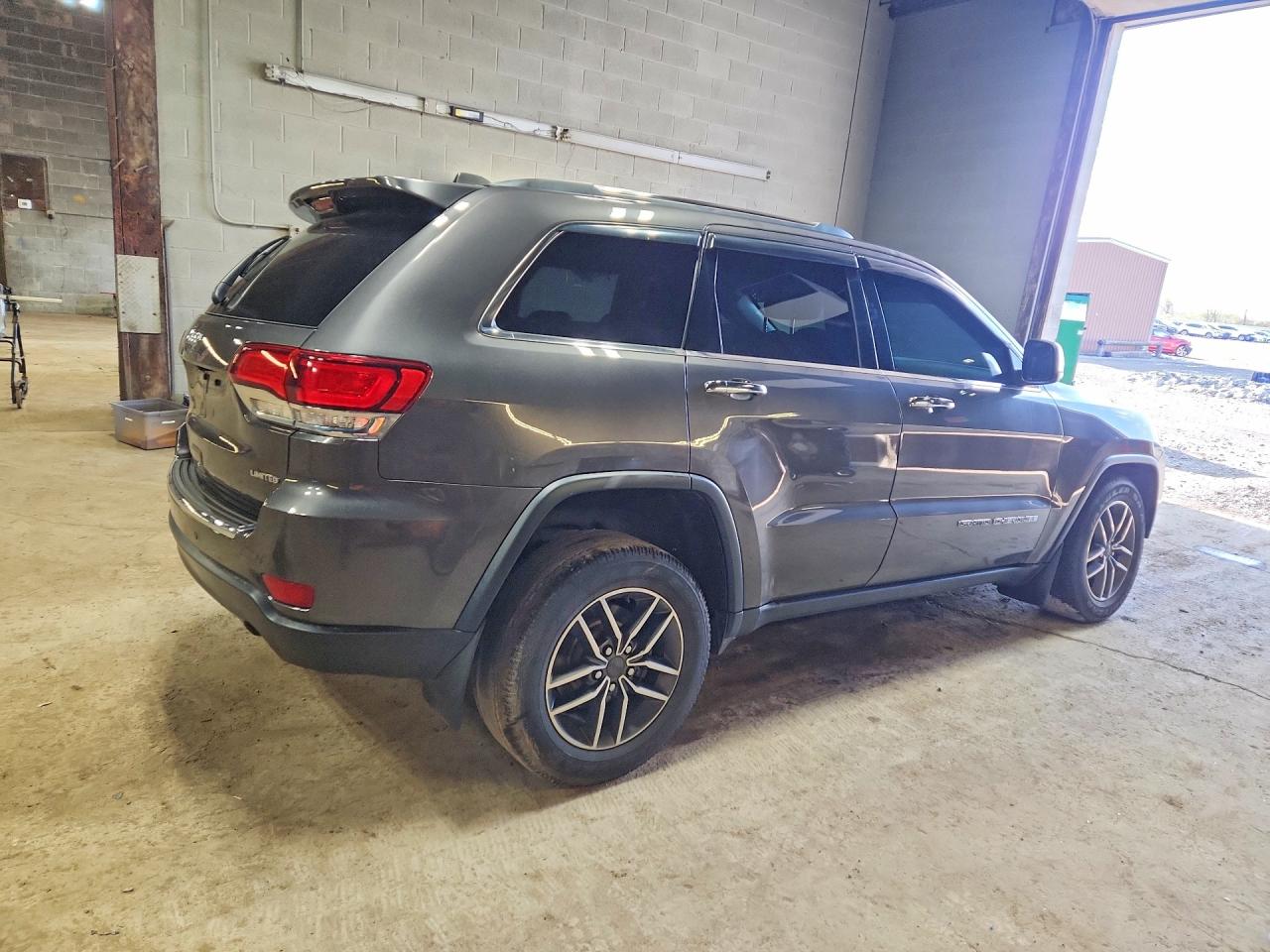 2020 JEEP GRAND CHEROKEE LIMITED — снимка 3