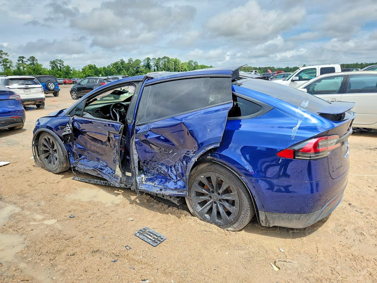 2017 TESLA MODEL X — снимка 2