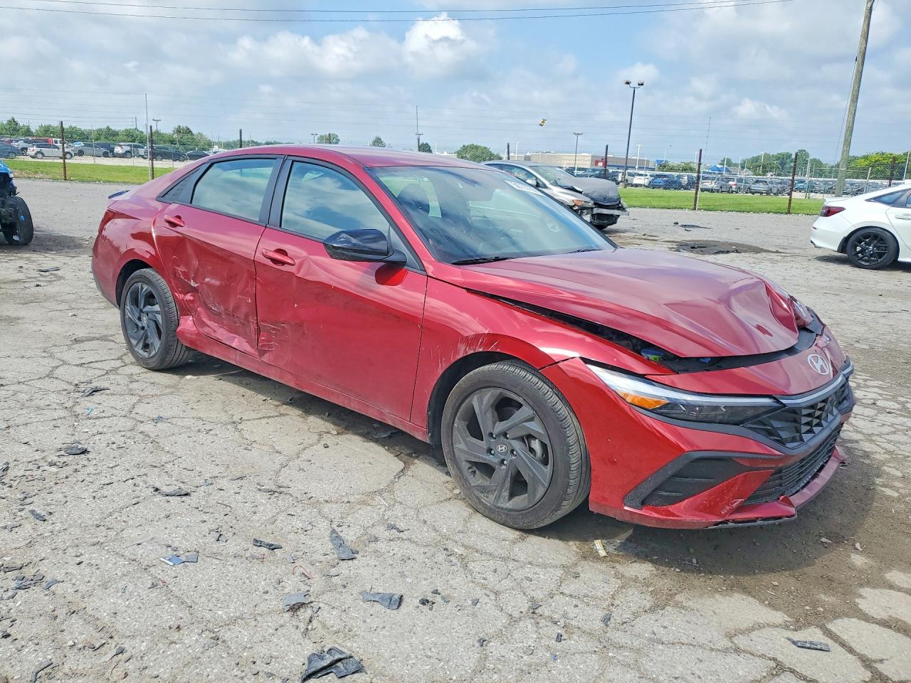 2026 HYUNDAI ELANTRA SEL SPORT — снимка 4