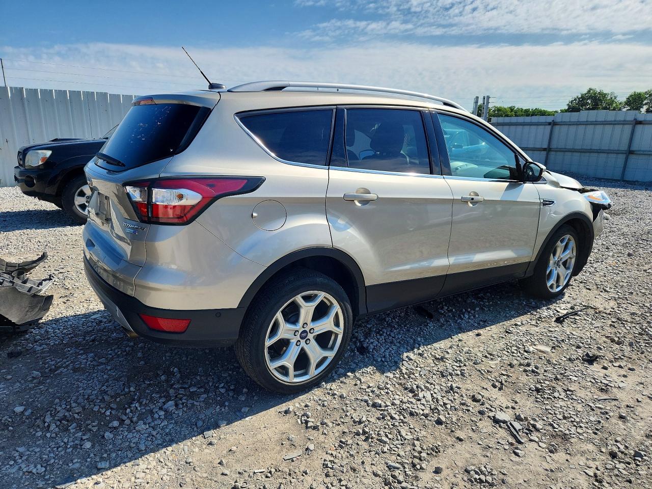 2017 FORD ESCAPE TITANIUM — снимка 3