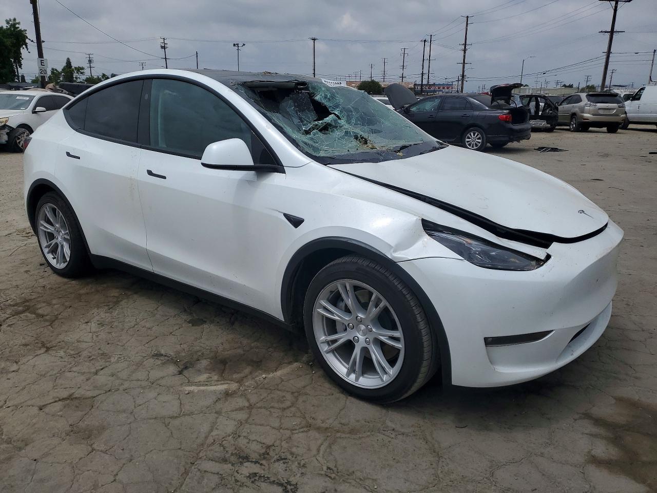 2024 TESLA MODEL Y — снимка 4
