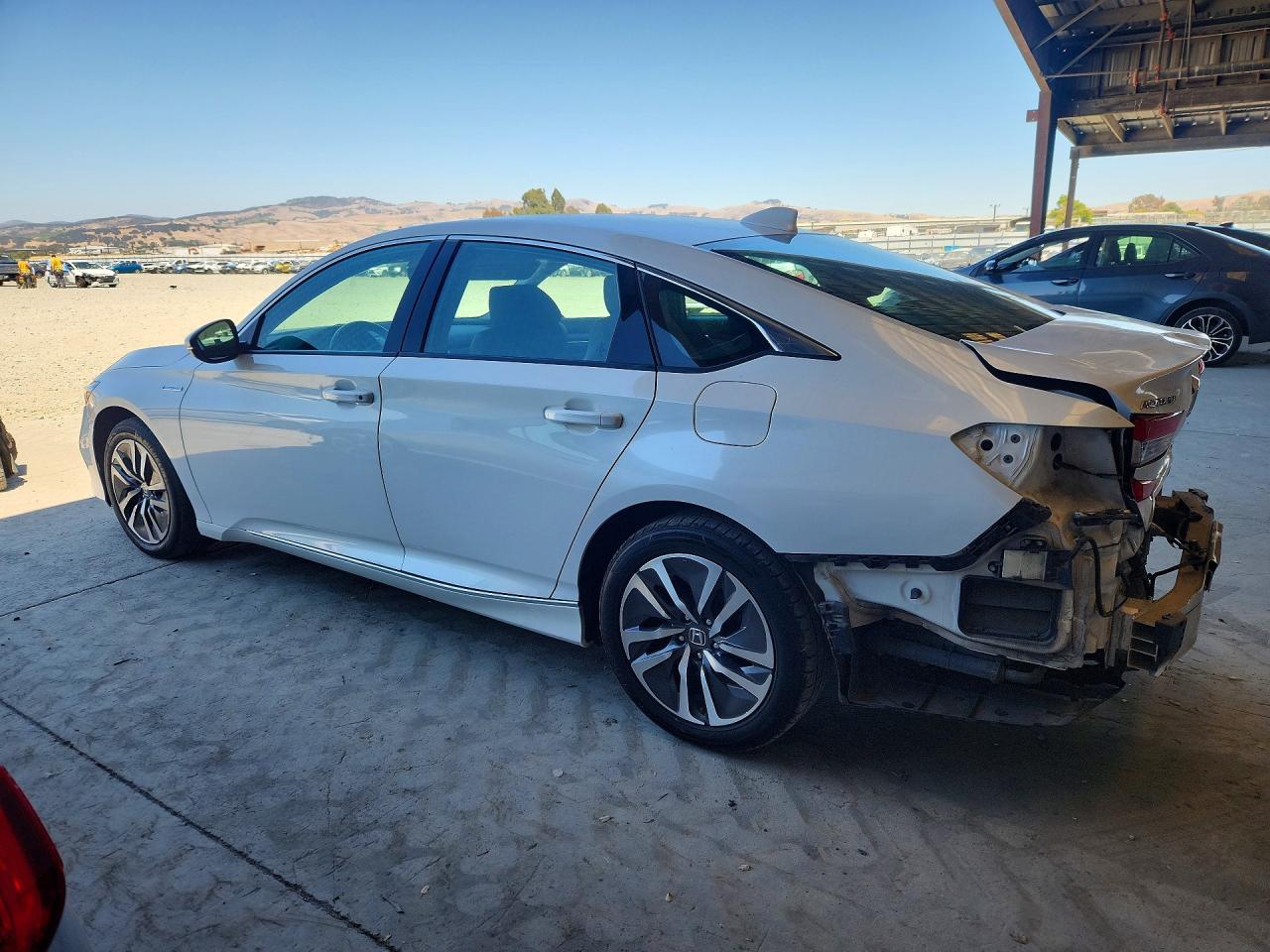 2021 HONDA ACCORD HYBRID EXL — снимка 2