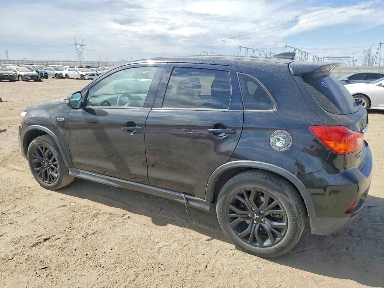 2019 MITSUBISHI OUTLANDER SPORT ES — снимка 2