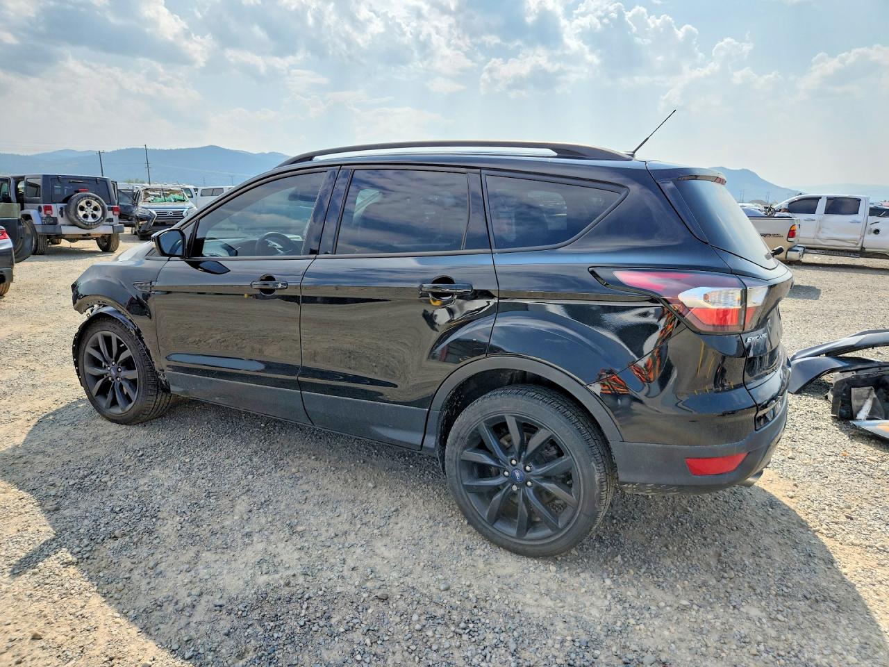 2017 FORD ESCAPE TITANIUM — снимка 2