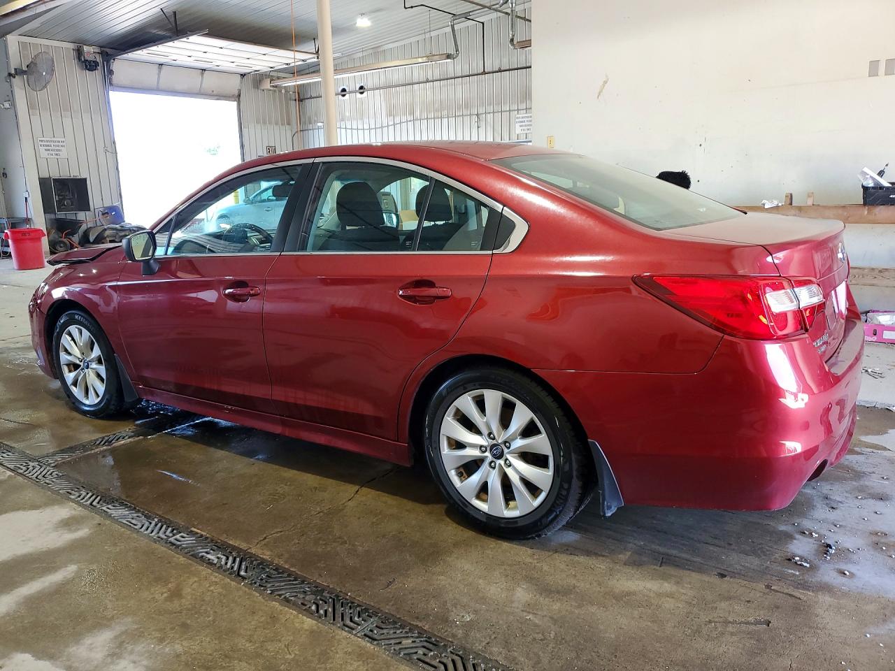 2015 SUBARU LEGACY 2.5I — снимка 2