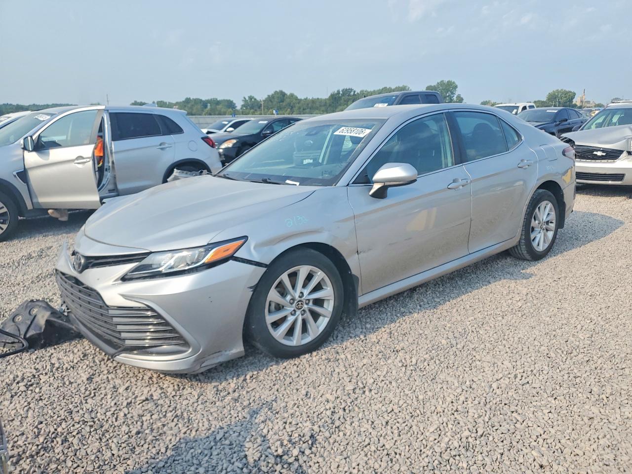 2022 TOYOTA CAMRY LE