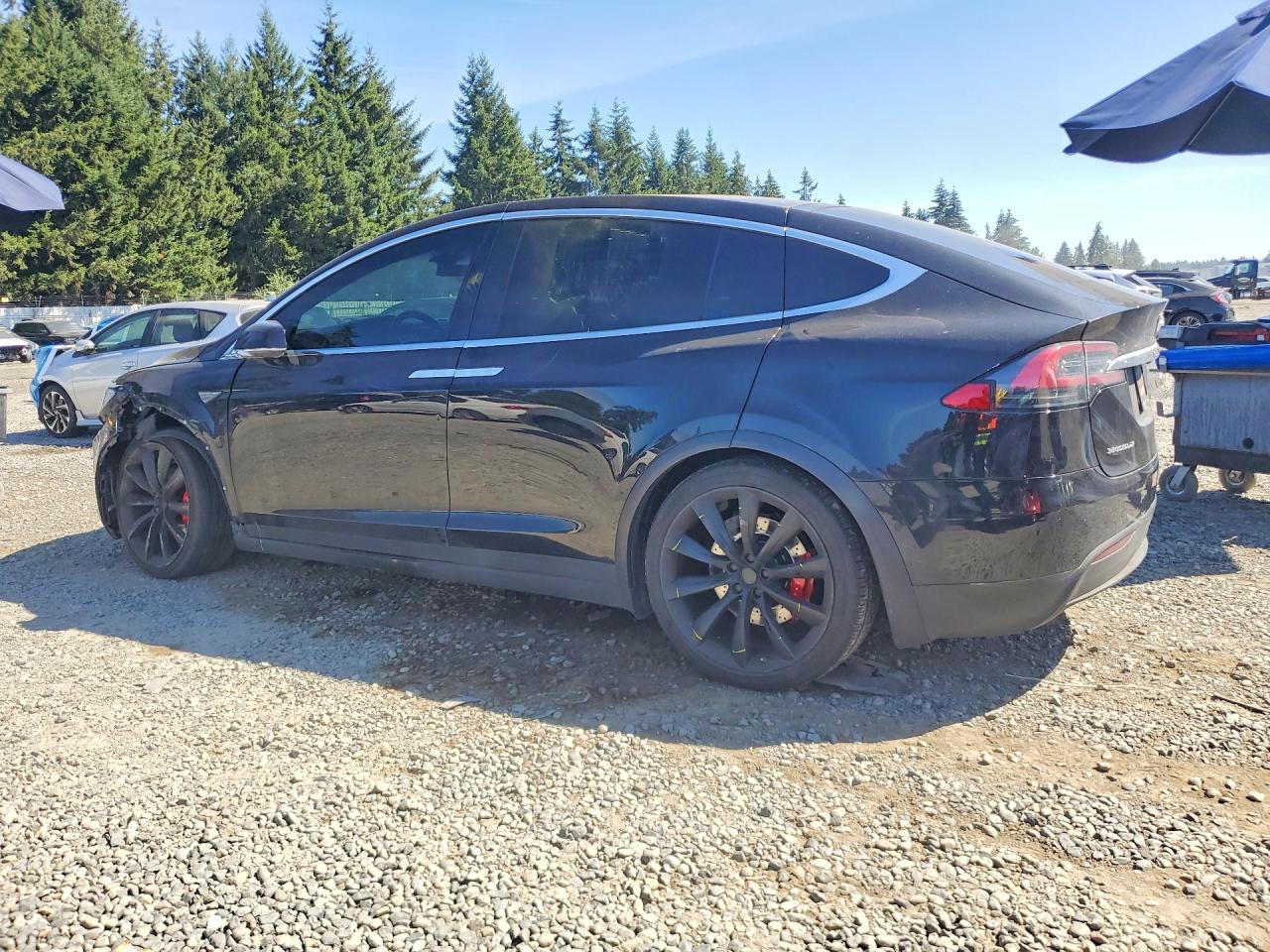 2016 TESLA MODEL X — снимка 2