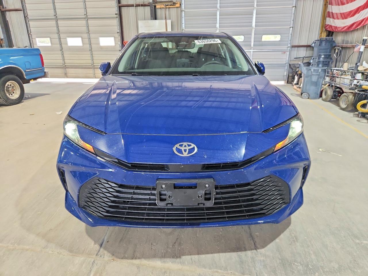 2026 TOYOTA CAMRY LE — снимка 5