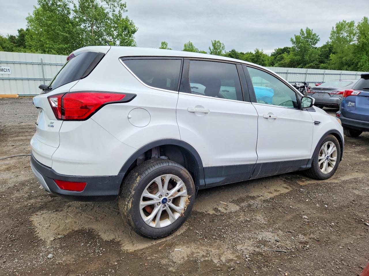 2019 FORD ESCAPE SE — снимка 3