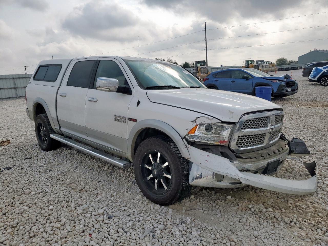 2015 RAM 1500 LARAMIE — снимка 4