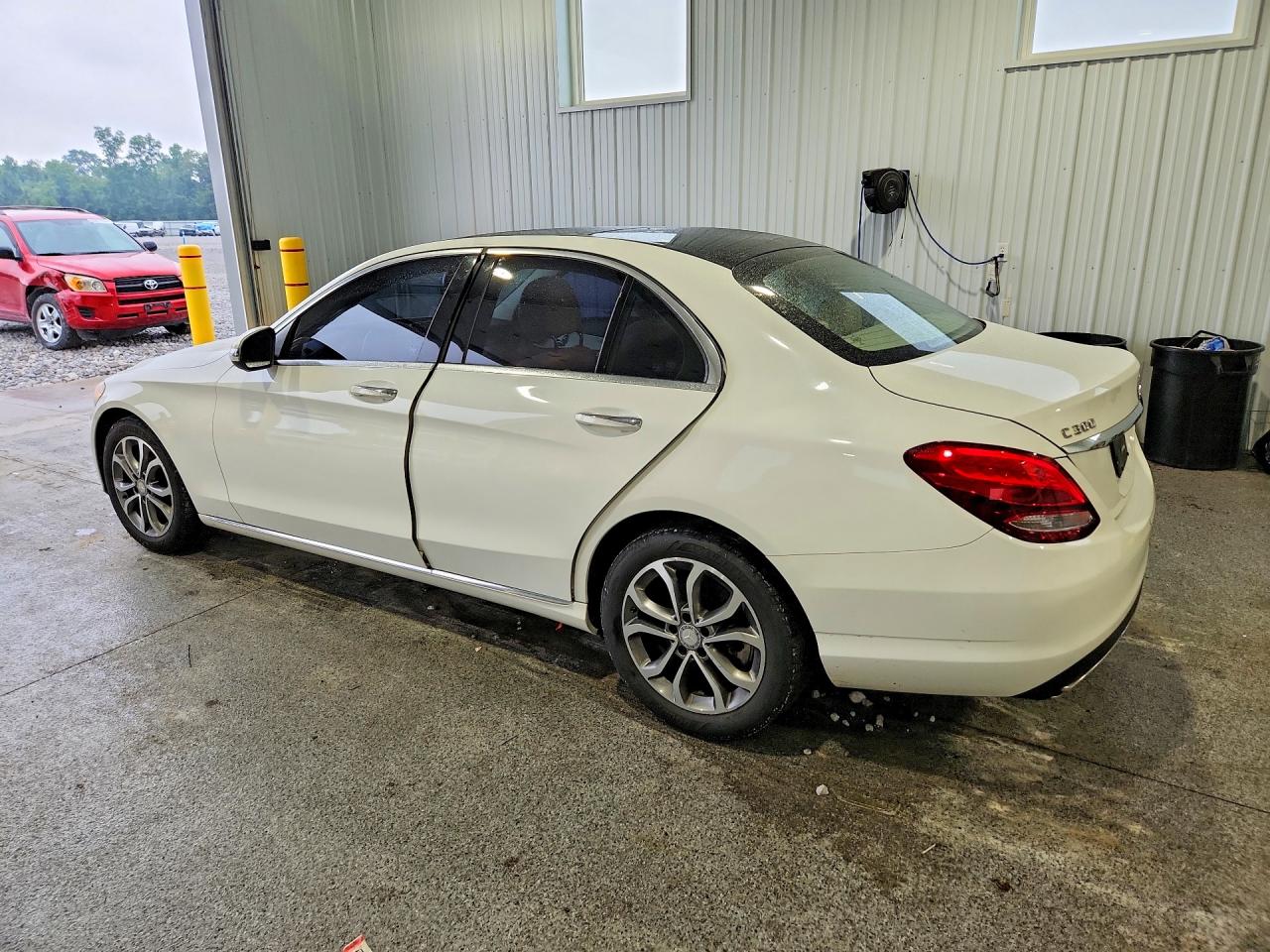 2016 MERCEDES-BENZ C 300 4MATIC — снимка 2