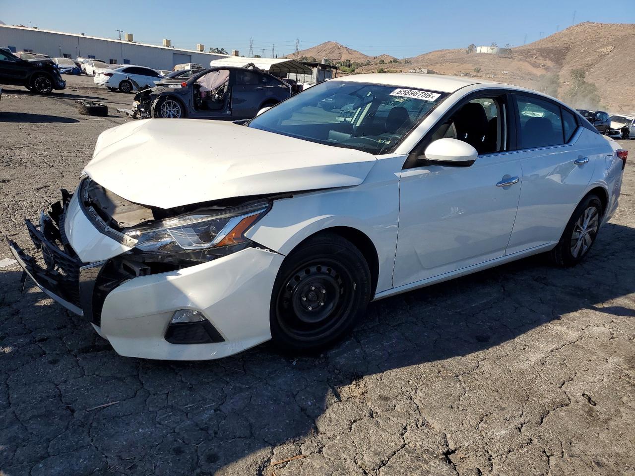 2019 NISSAN ALTIMA S