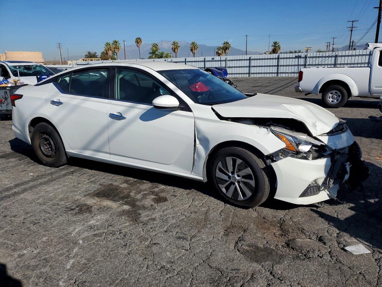 2019 NISSAN ALTIMA S — снимка 4