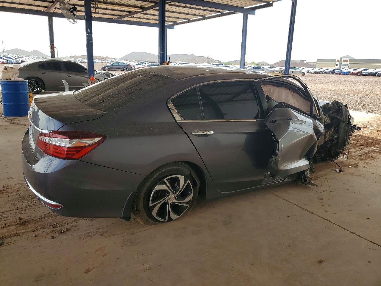 2017 HONDA ACCORD LX — снимка 3