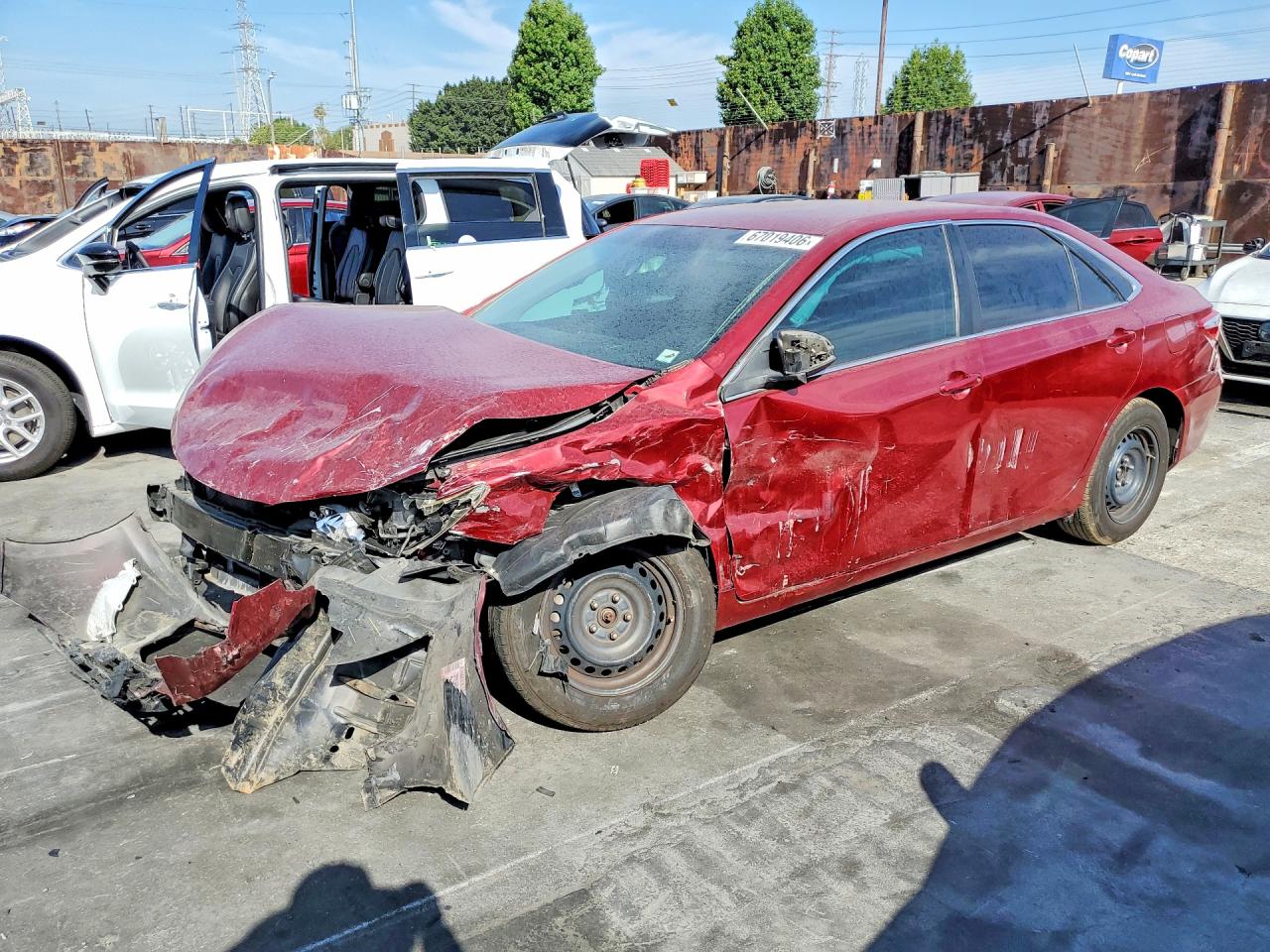 2016 TOYOTA CAMRY LE