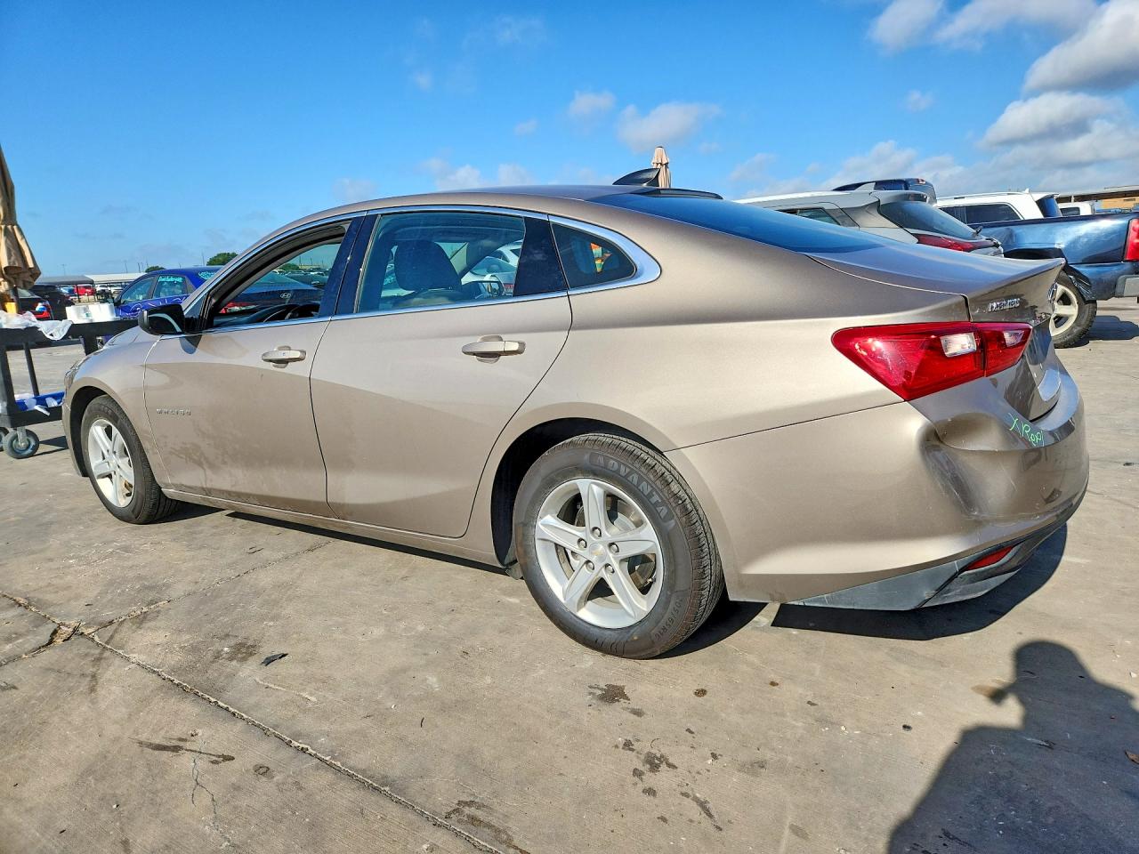 2024 CHEVROLET MALIBU LS — снимка 2