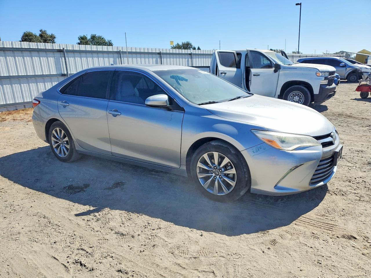2017 TOYOTA CAMRY XLE V6 — снимка 4