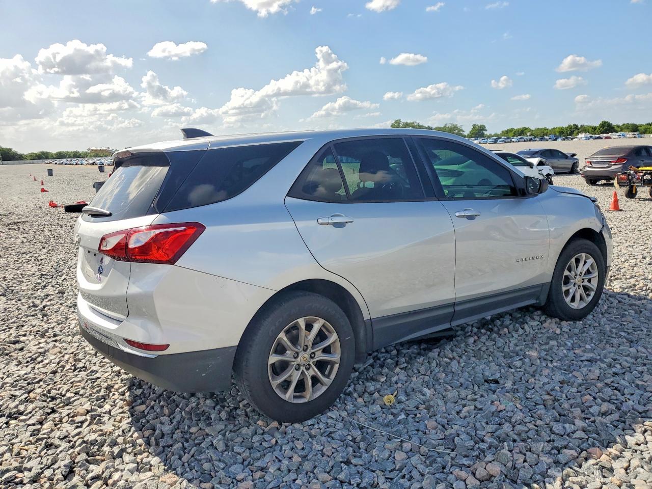2018 CHEVROLET EQUINOX LS — снимка 3