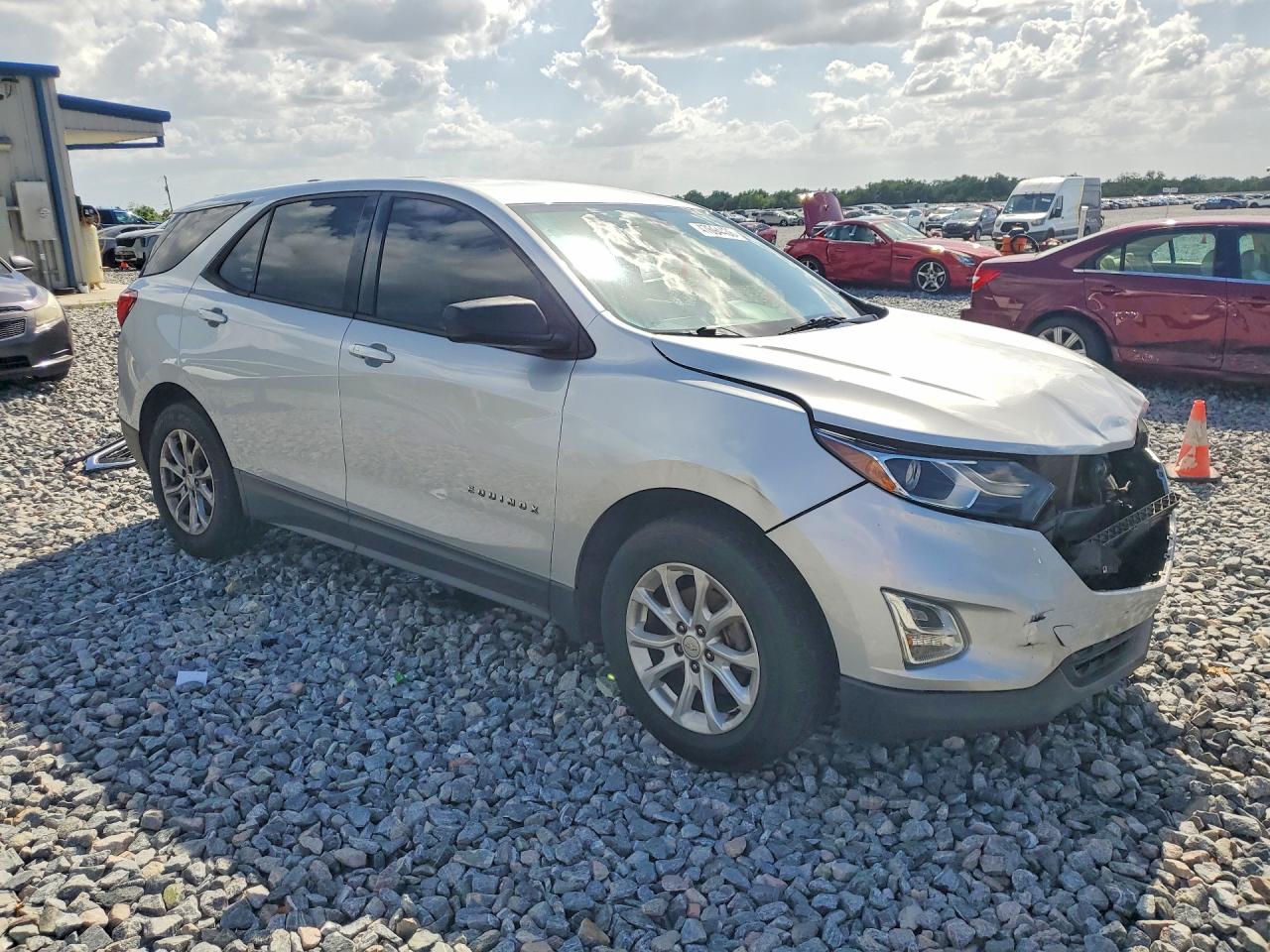 2018 CHEVROLET EQUINOX LS — снимка 4