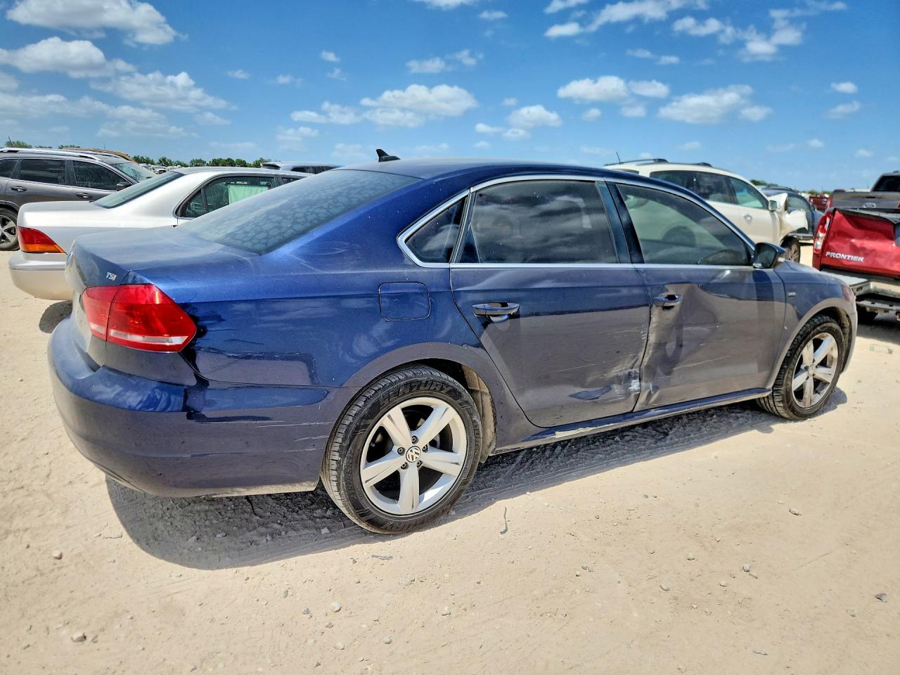 2015 VOLKSWAGEN PASSAT S — снимка 3