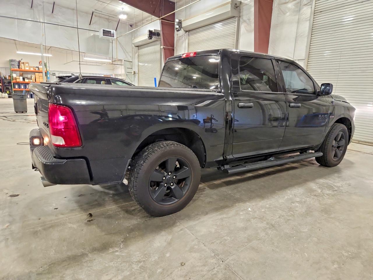 2016 RAM 1500 ST — снимка 3
