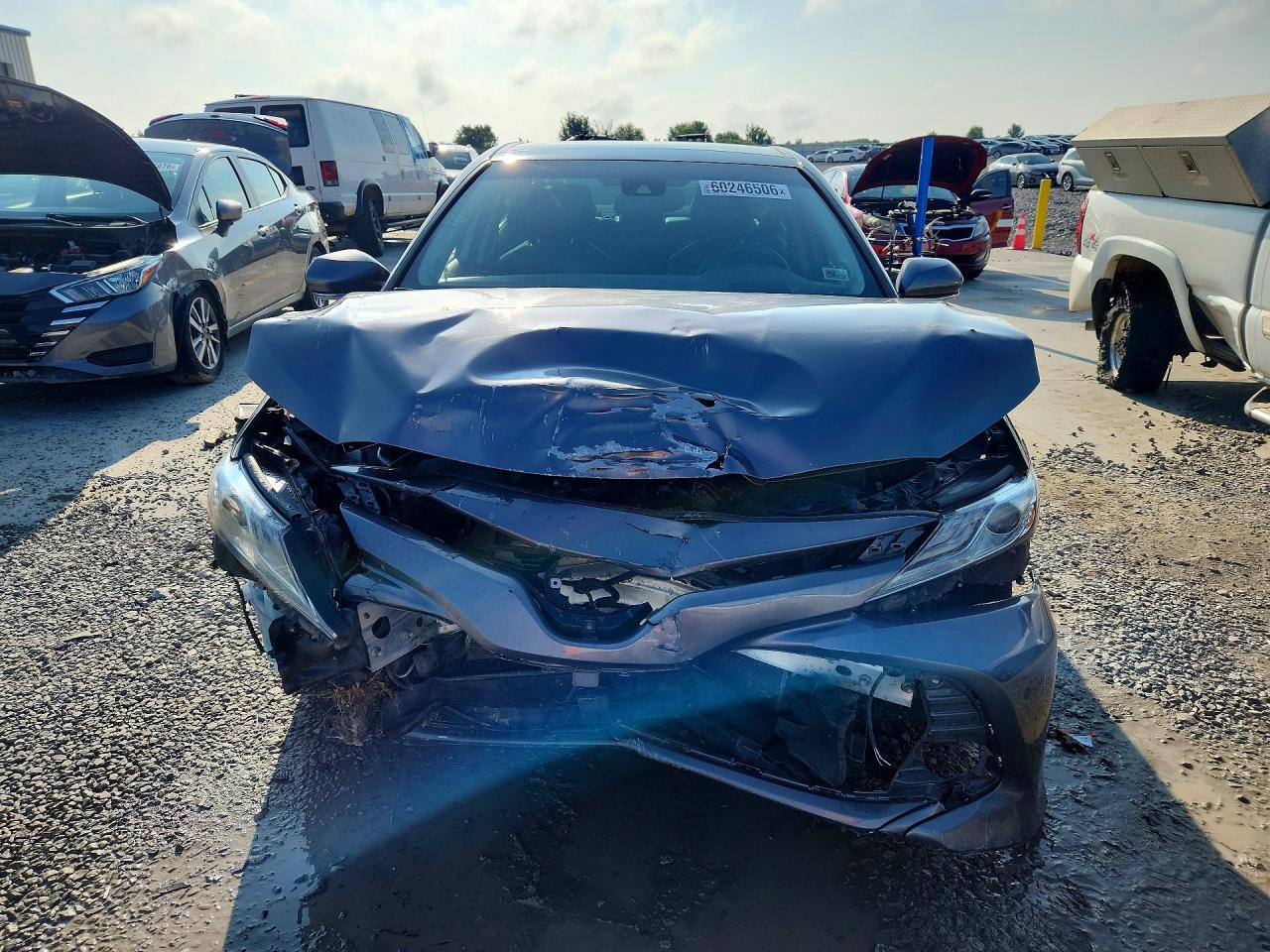 2018 TOYOTA CAMRY XLE — снимка 5