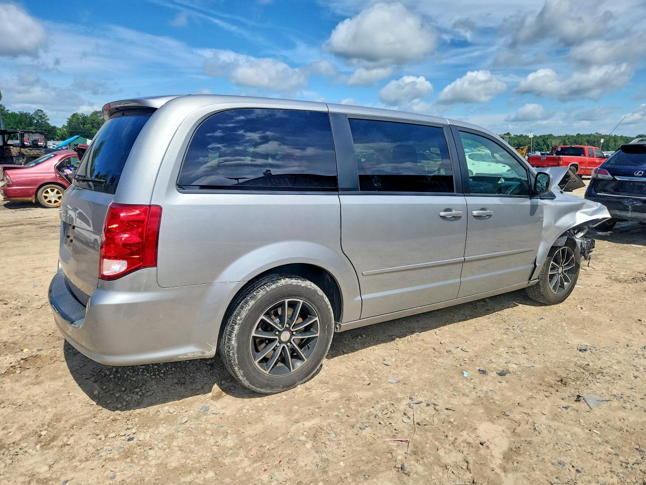 2017 DODGE GRAND CARAVAN SE — снимка 3