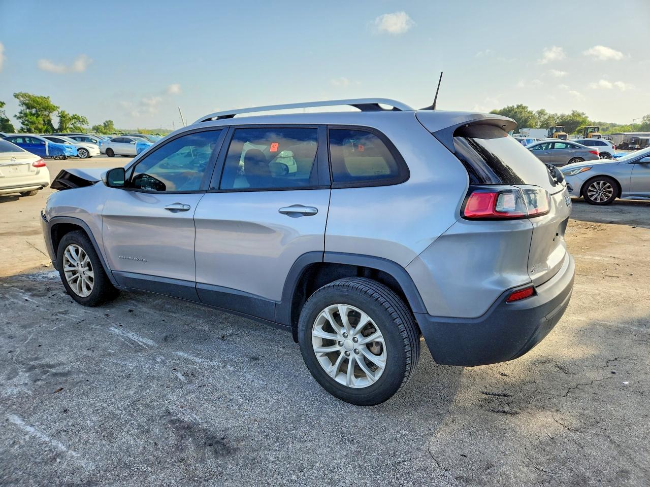 2020 JEEP CHEROKEE LATITUDE — снимка 2