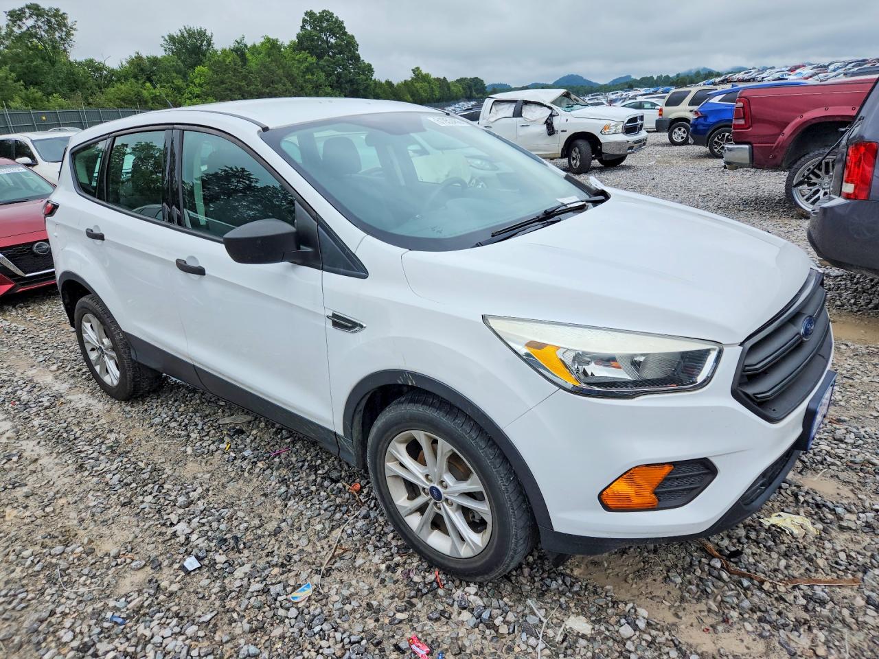 2017 FORD ESCAPE S — снимка 4