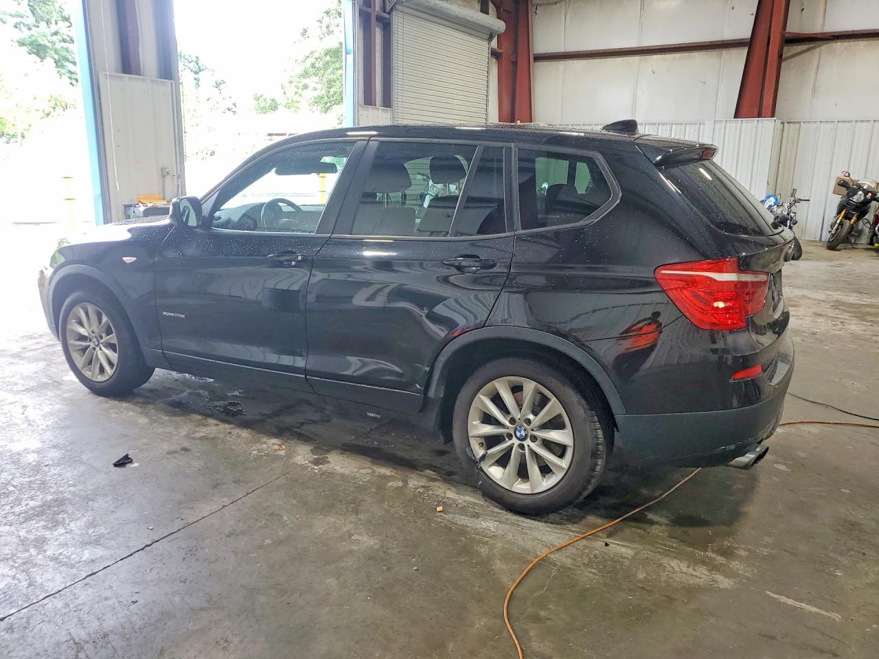 2013 BMW X3 XDRIVE28I — снимка 2