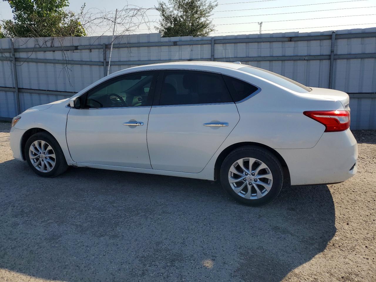 2019 NISSAN SENTRA S — снимка 2
