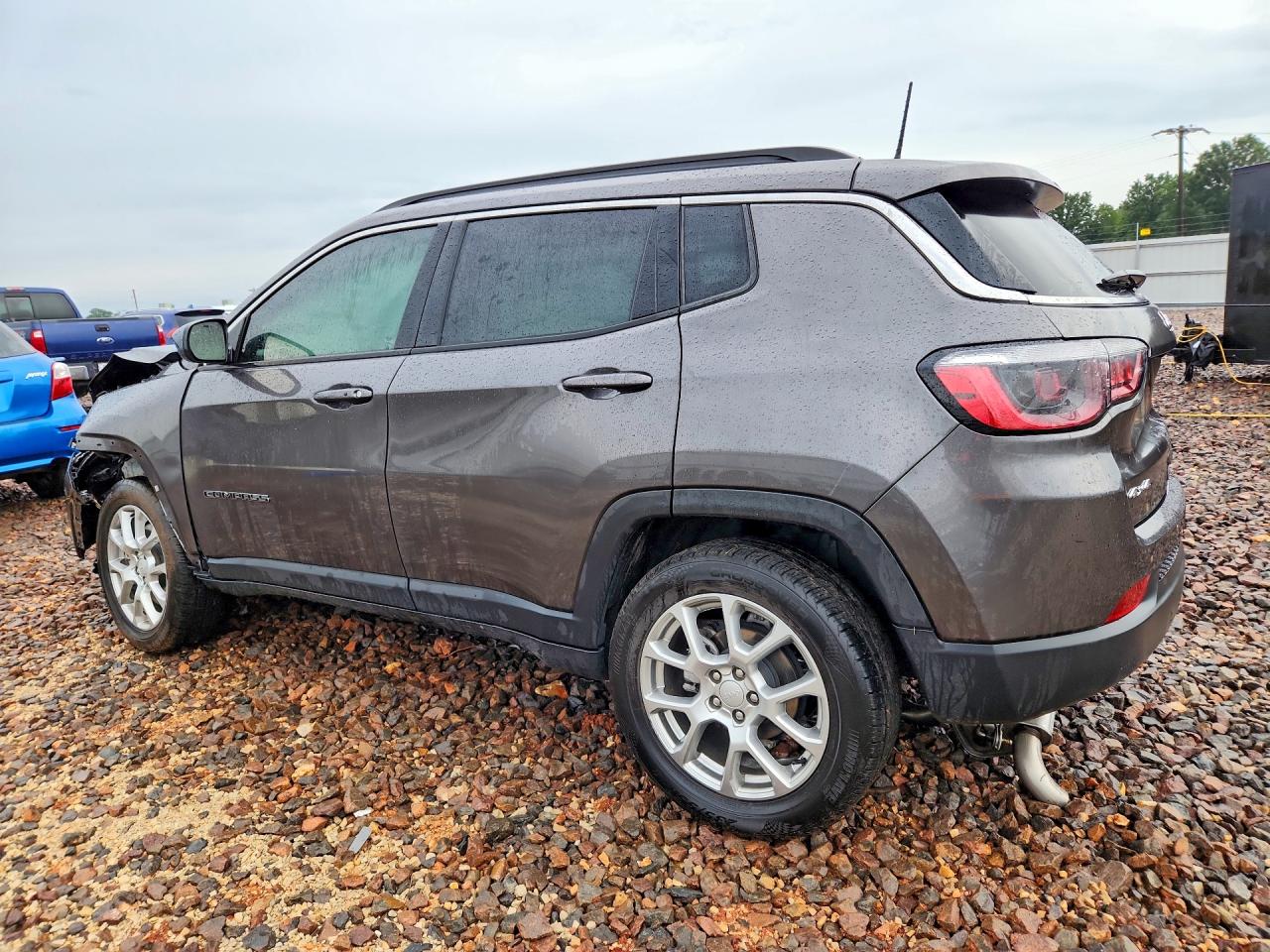 2023 JEEP COMPASS LATITUDE LUX — снимка 2