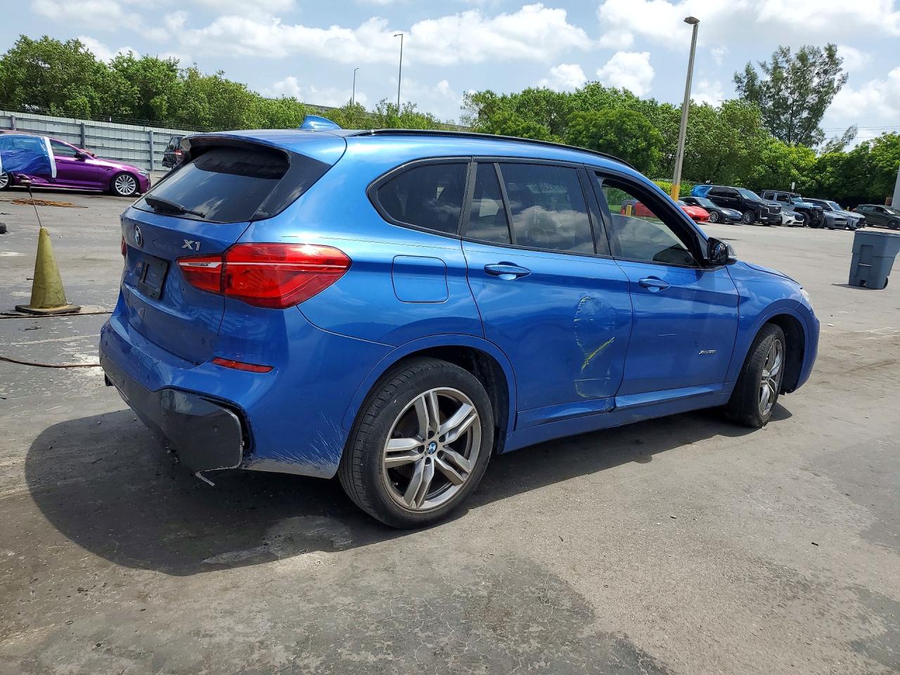 2018 BMW X1 XDRIVE28I — снимка 3