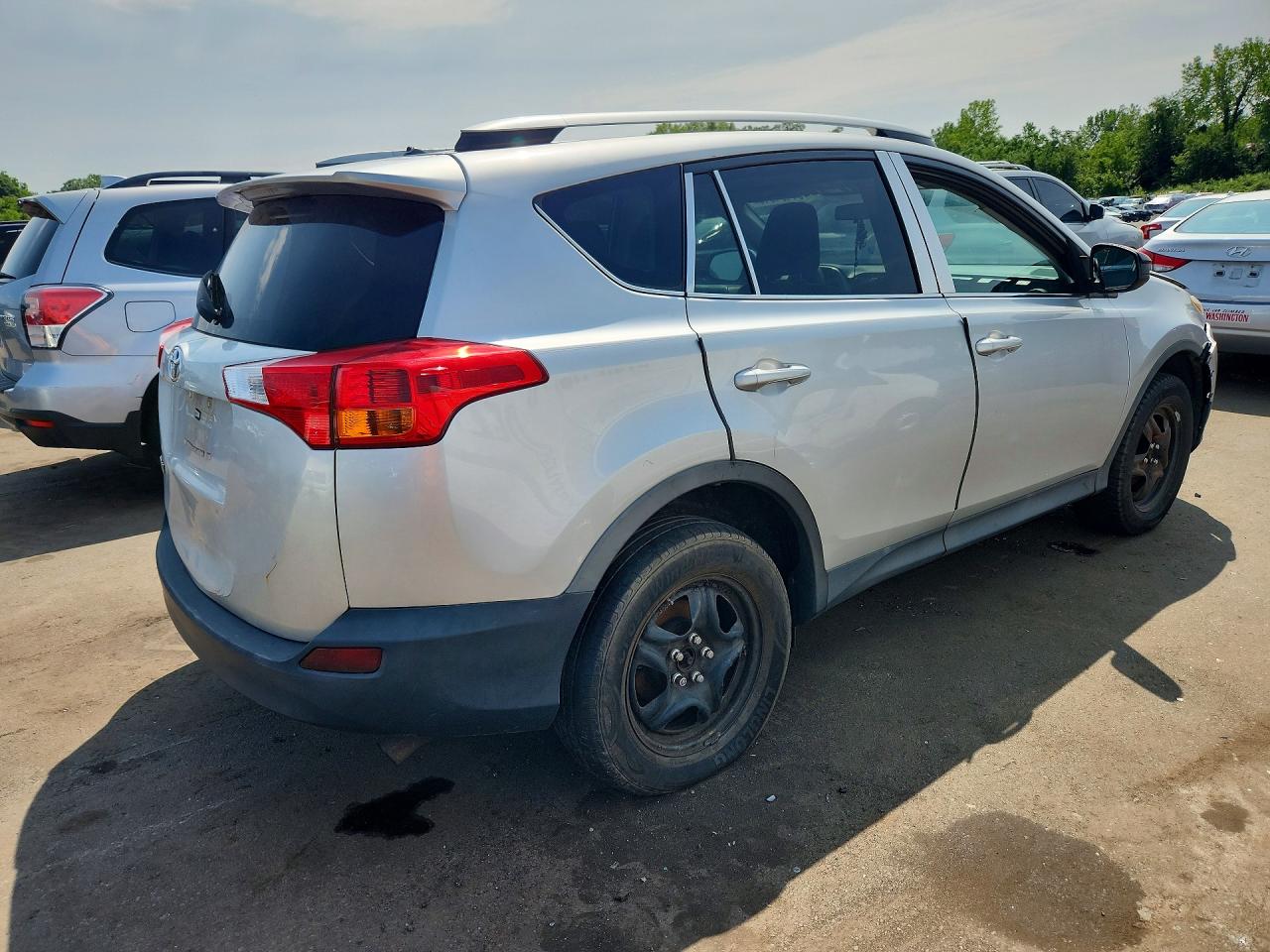 2015 TOYOTA RAV4 LE — снимка 3