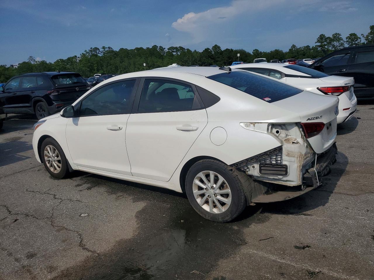 2018 HYUNDAI ACCENT SEL — снимка 2