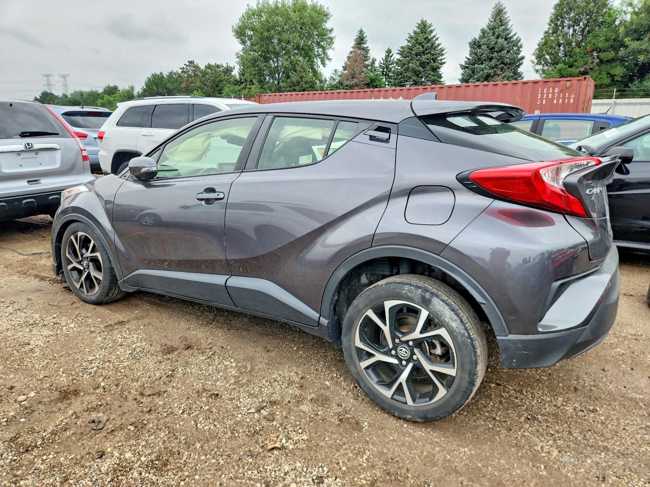 2019 TOYOTA C-HR XLE — снимка 2