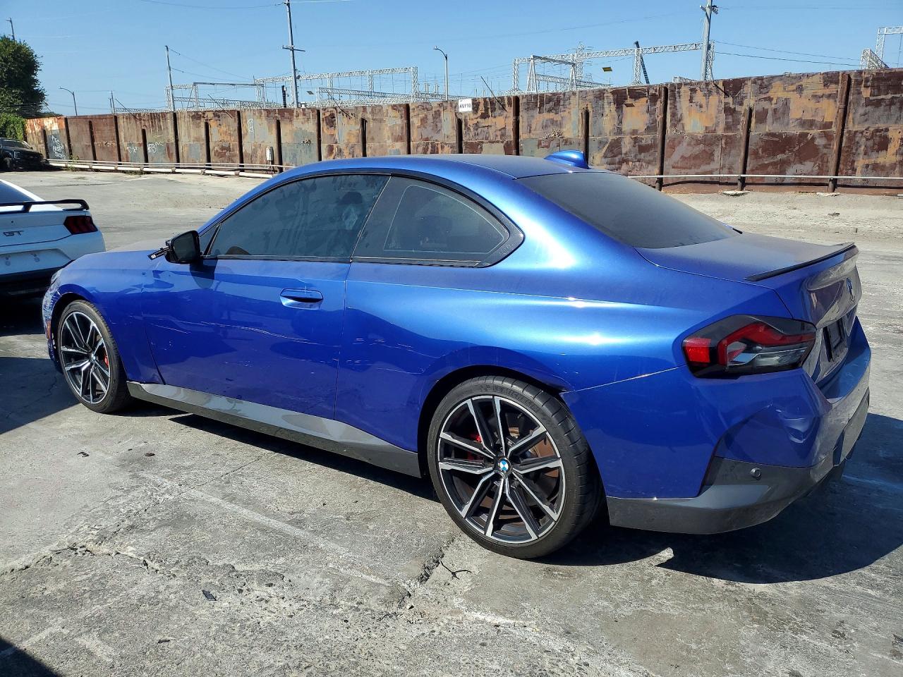 2022 BMW 230I — снимка 2