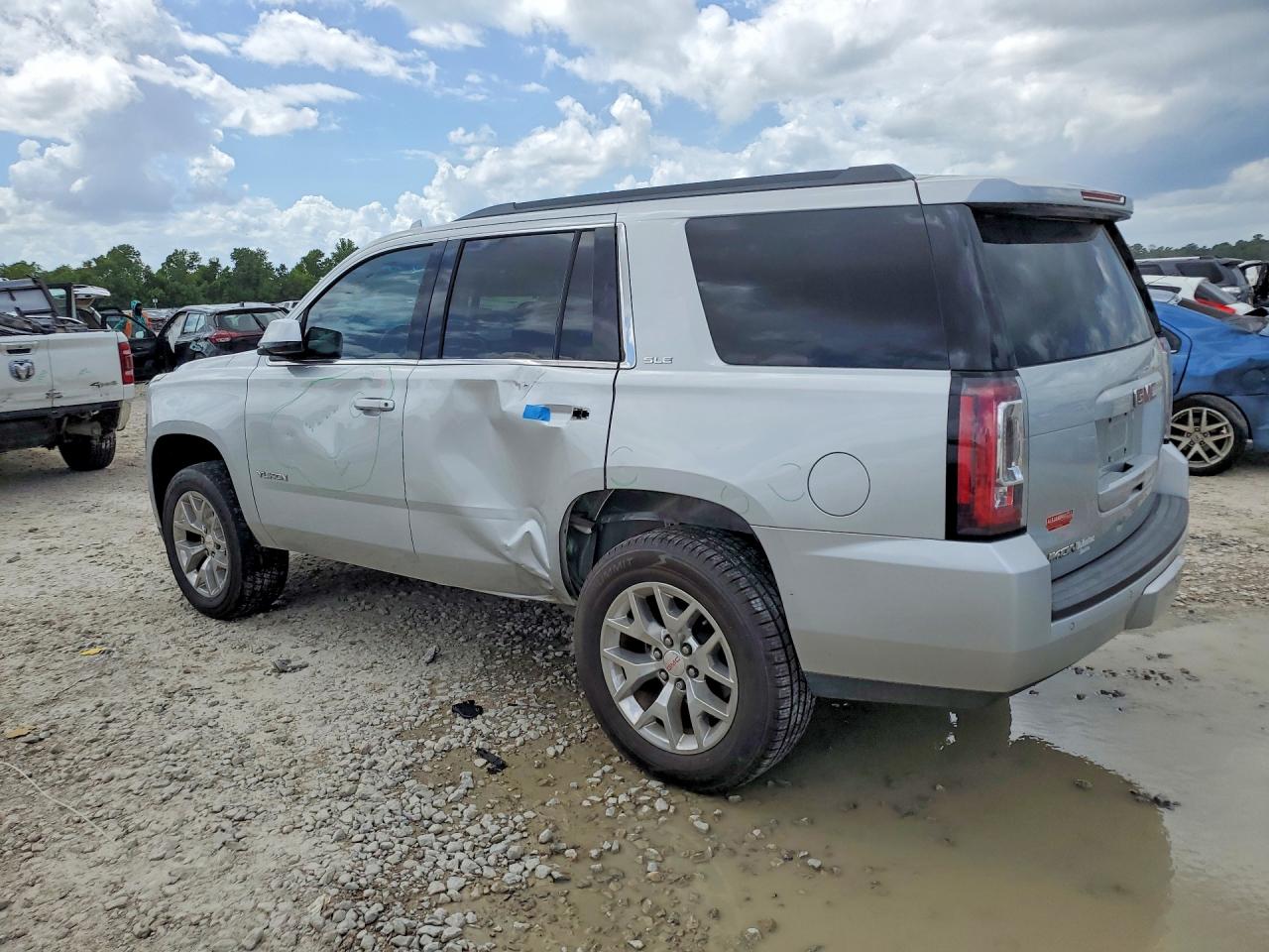 2016 GMC YUKON SLE — снимка 2