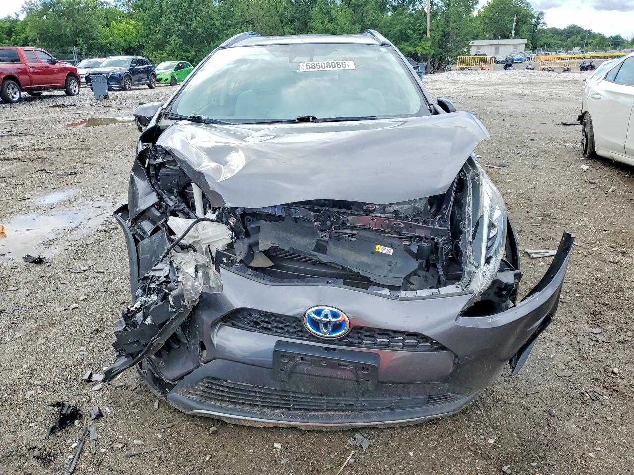 2018 TOYOTA PRIUS C ONE — снимка 5