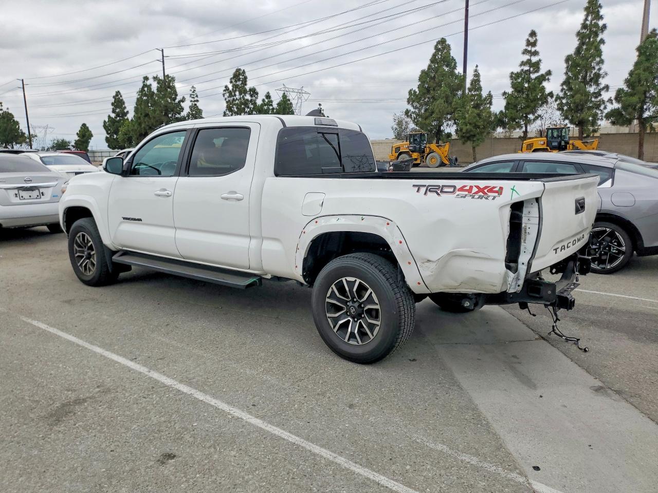 2023 TOYOTA TACOMA TRD SPORT — снимка 2