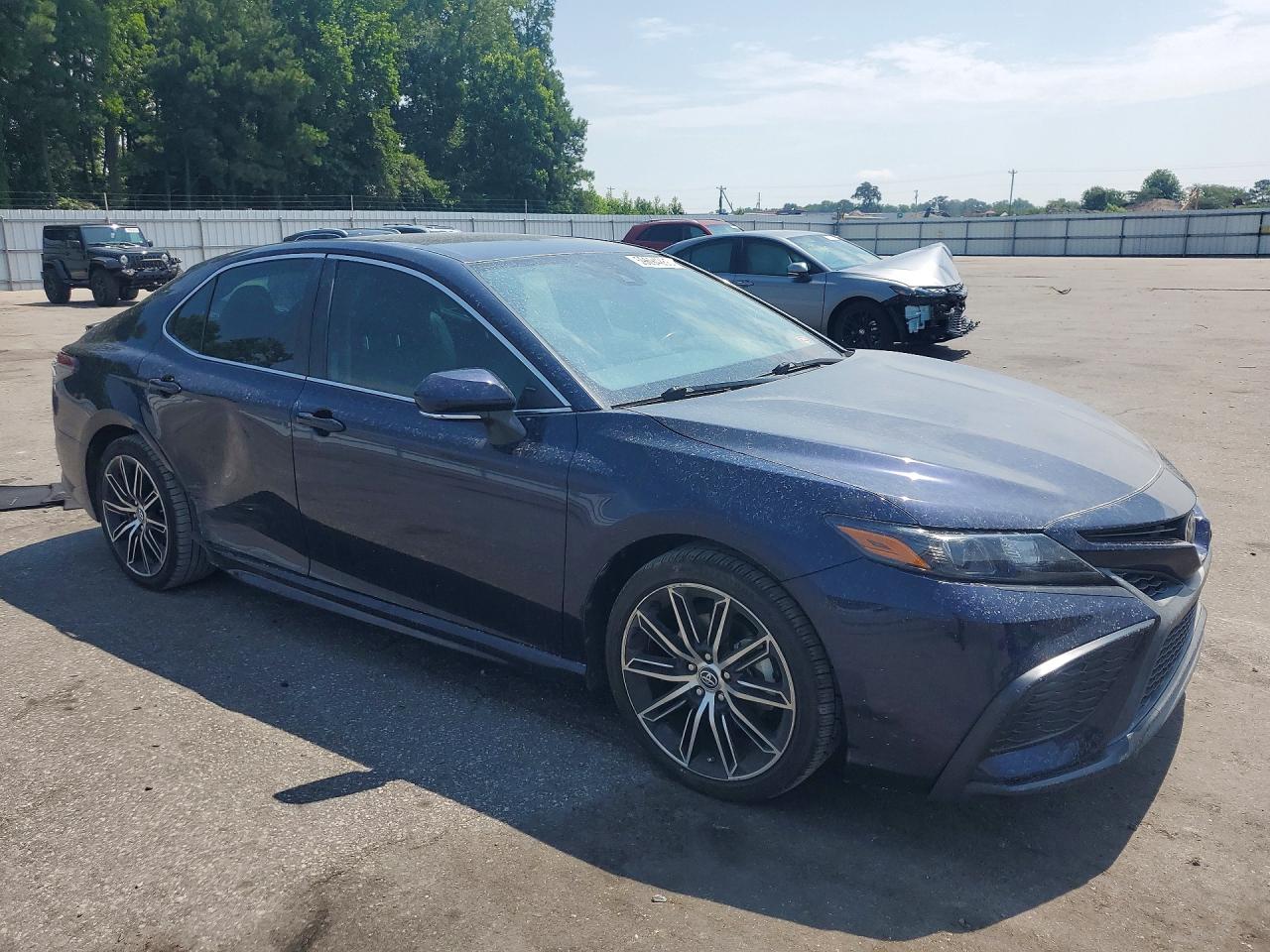 2021 TOYOTA CAMRY SE — снимка 4