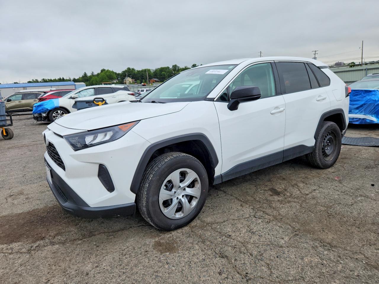 2022 TOYOTA RAV4 LE