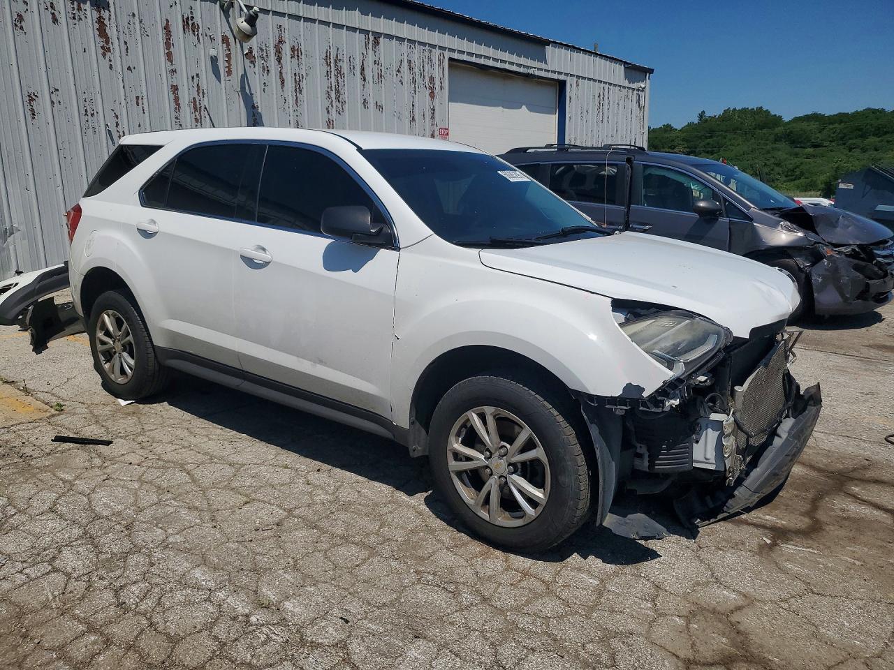 2017 CHEVROLET EQUINOX LS — снимка 4