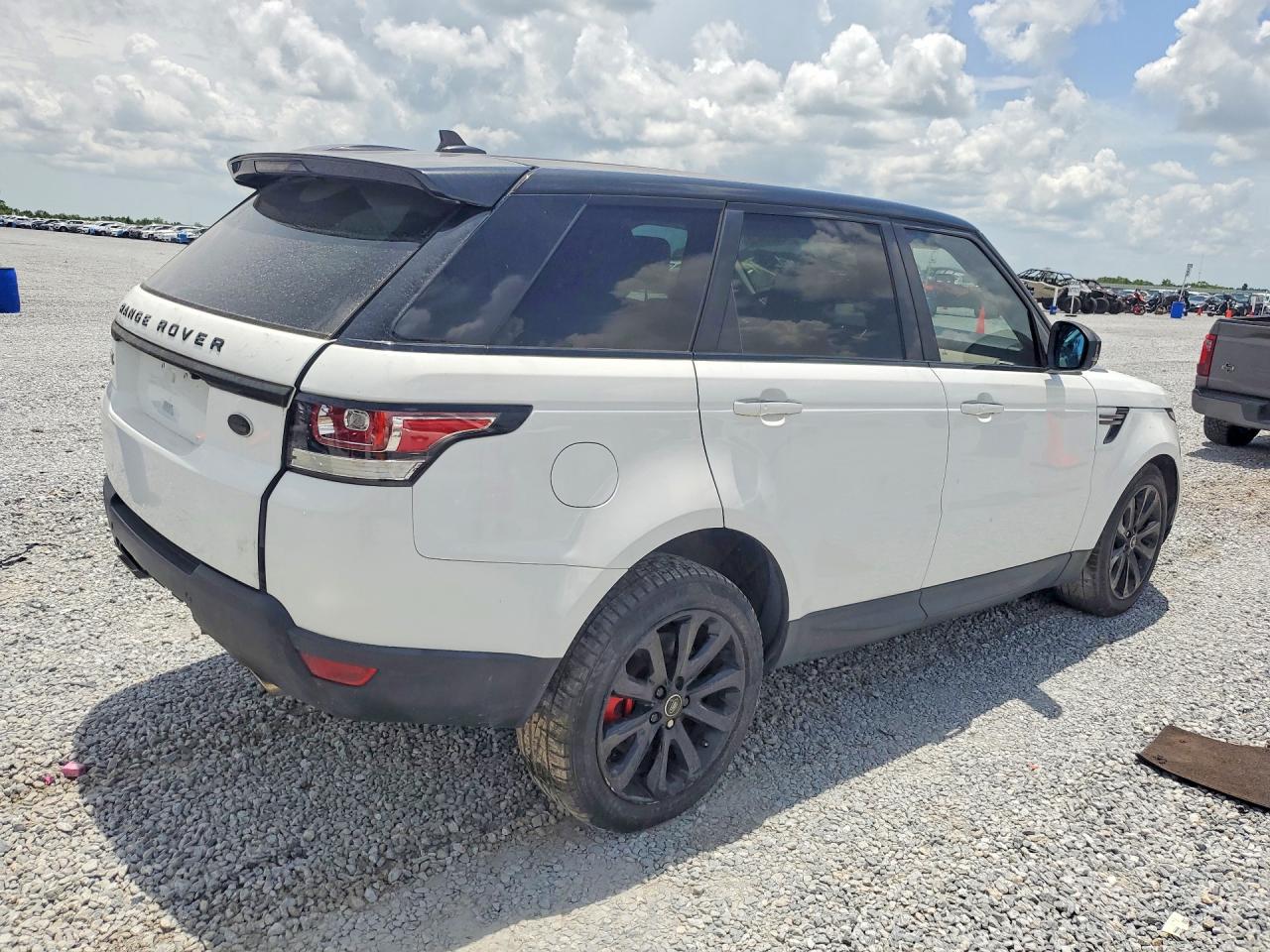 2016 LAND ROVER RANGE ROVER SPORT SE — снимка 3