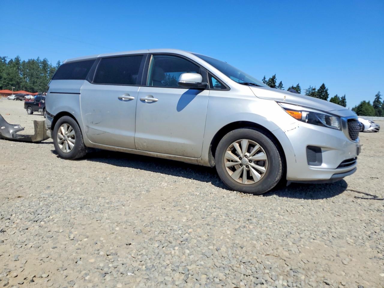 2017 KIA SEDONA LX — снимка 4